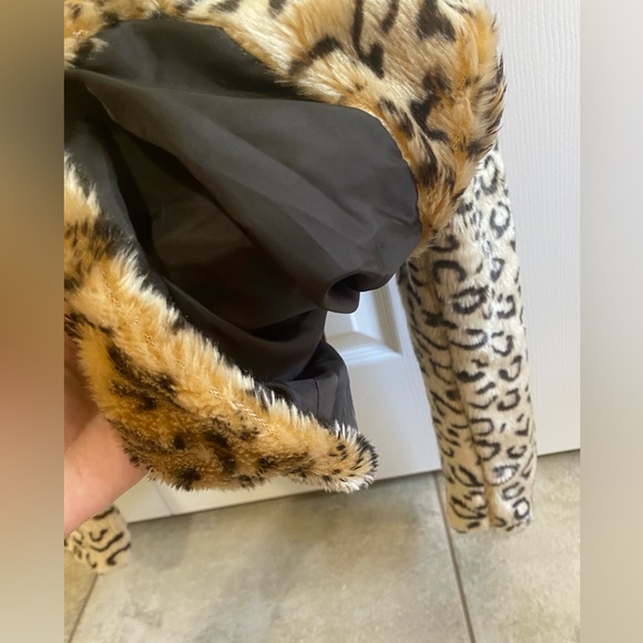 Leopard jacket - Picture 5 of 7
